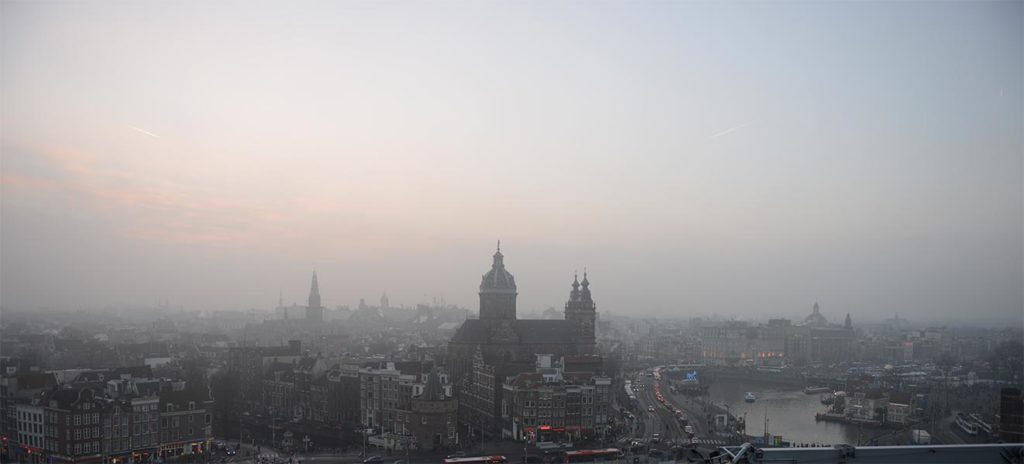 Skybars in Amsterdam mit großartigem Ausblick